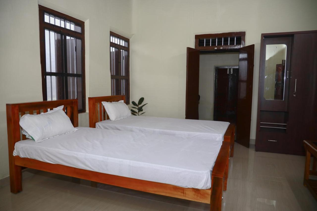 Ferienwohnung Bobbys Corner Alappuzha Exterior foto