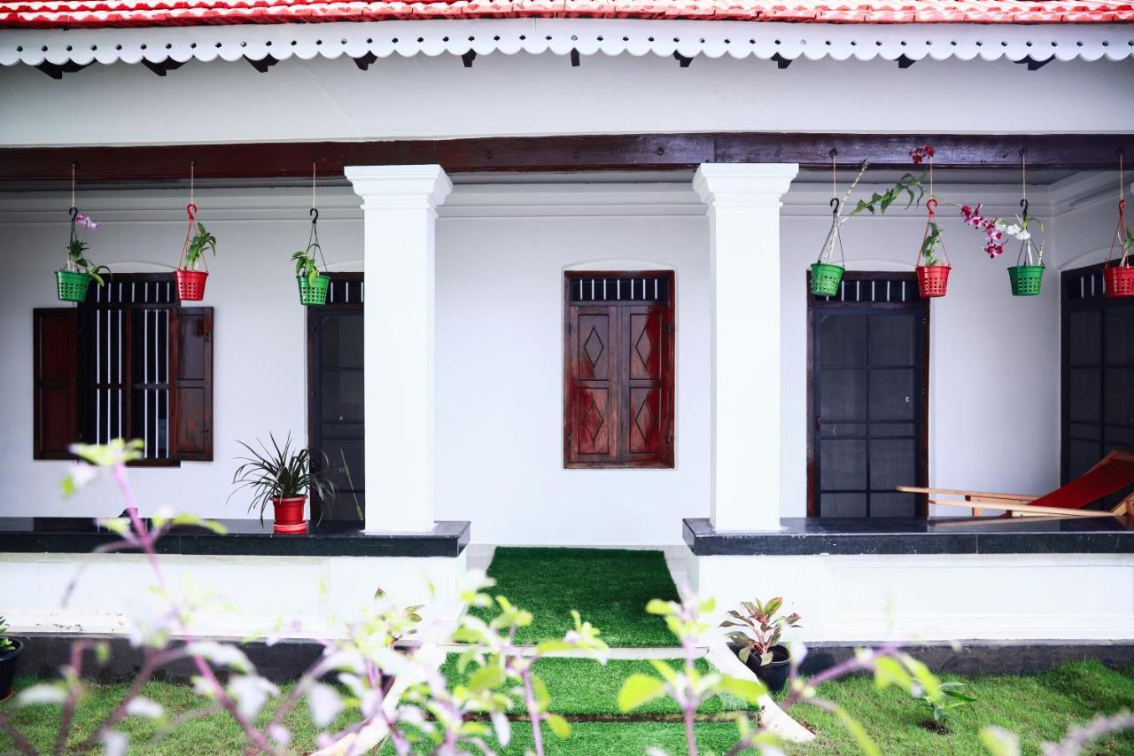 Ferienwohnung Bobbys Corner Alappuzha Exterior foto