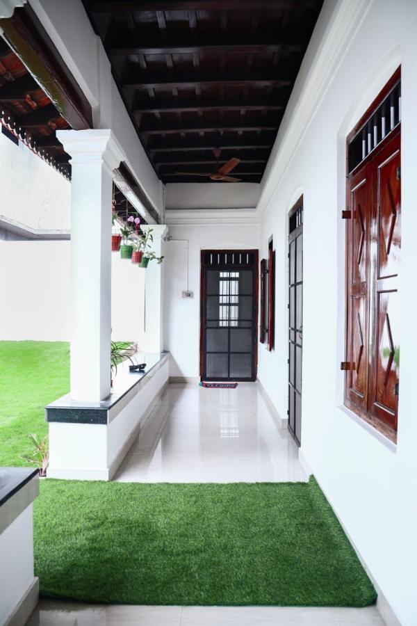 Ferienwohnung Bobbys Corner Alappuzha Exterior foto