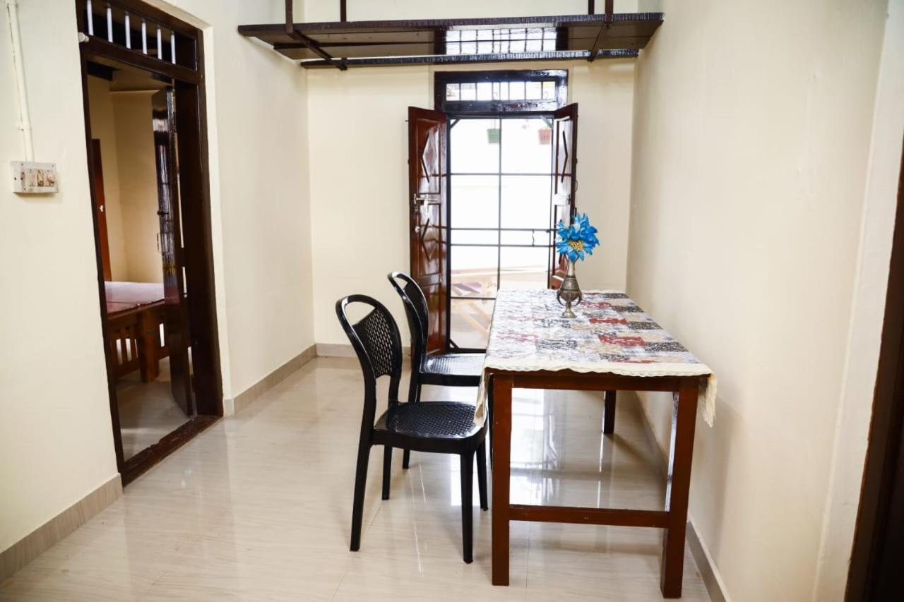Ferienwohnung Bobbys Corner Alappuzha Exterior foto
